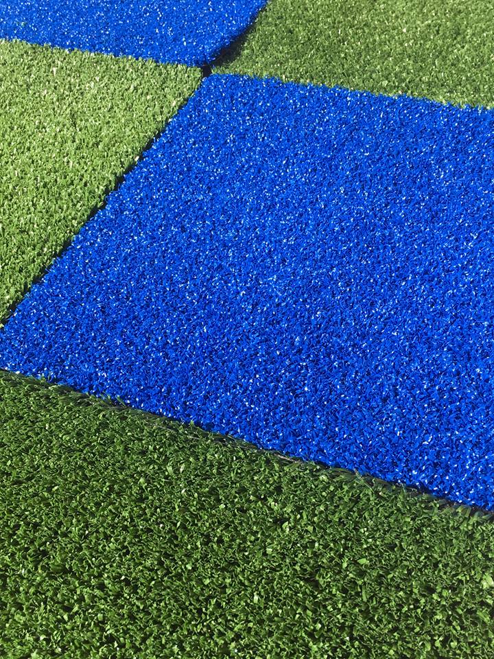 Cambiar el césped artificial pista de padel precio